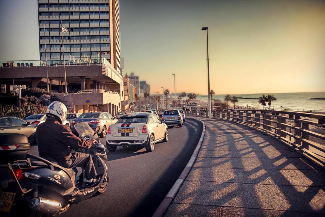 Beach Hotel By Zvieli Hotels Tel Aviv Exterior foto